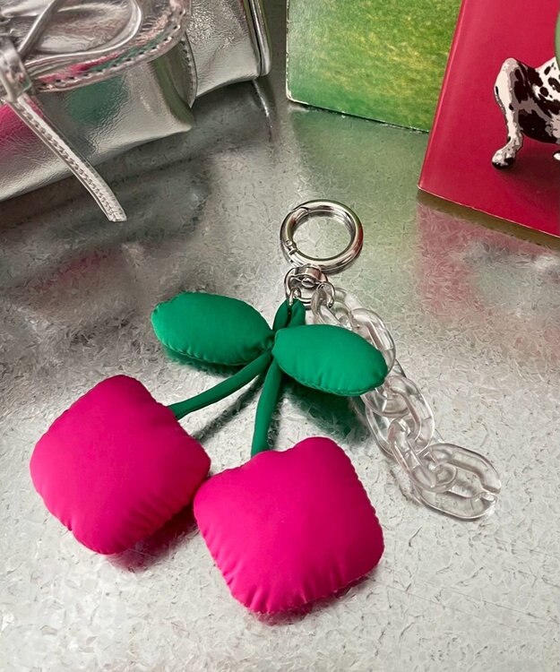 WEGO BIGチェリーチェーンキーホルダー ピンク