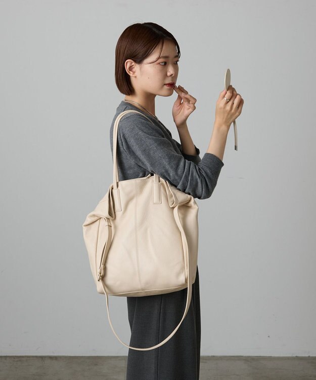 russet 【2025AW新作】ミラー付きレザーチャーム(Z-217) Ivory