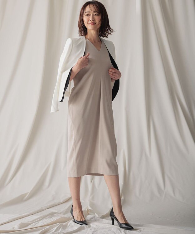 BEIGE， 【L-size】CINDY / Vネックドレス Sand