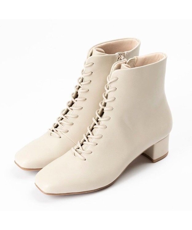 AcureZ スッキリシルエットのレースアップデザイン「生活防水×スタイリッシュブーツ」 アイボリー
