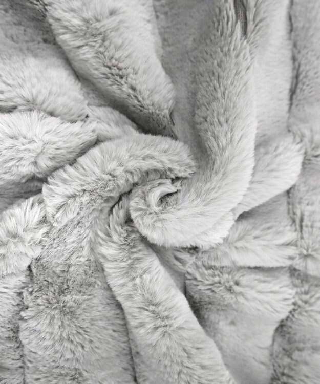 Tiaclasse 【2WAY】着回し自由のリバーシブルキルトフェイクファーベスト グレー