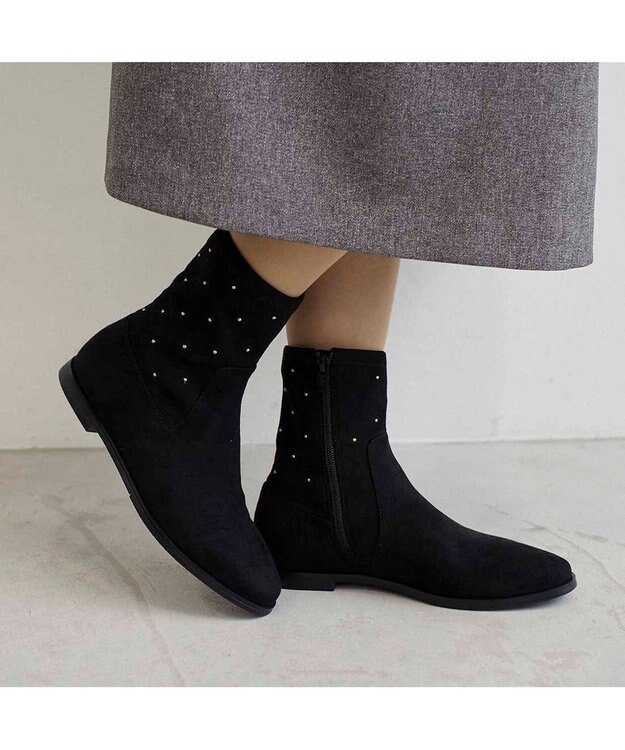 Riz raffinee <Riz raffinee>スタッズ付インヒールブーツ ブラックスエード