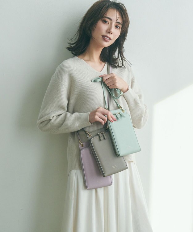 23区 スマホ  ポシェット ブラウン系