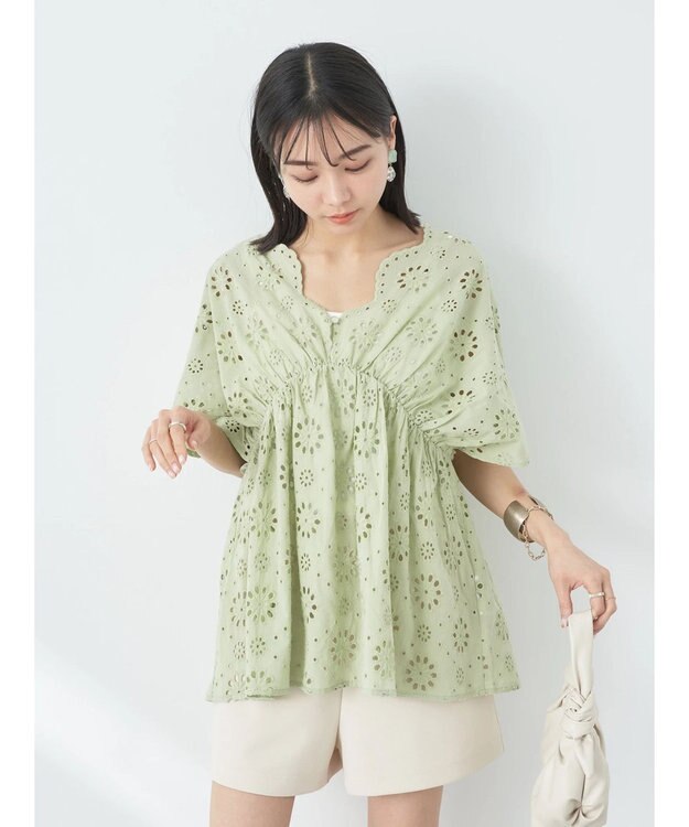 earth music&ecology コットンレースＶネックブラウス Off White