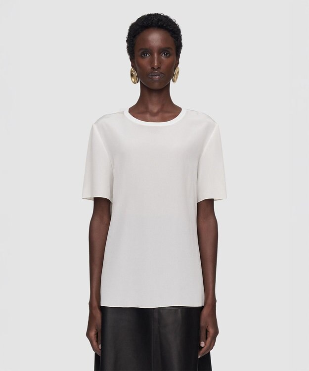 JOSEPH 【FOUNDATIONS】クレープ ド ソワ　シルクTシャツ NEW RUBIN Ivory