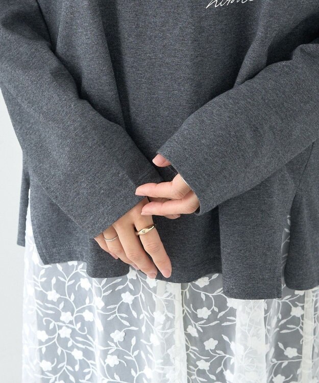 earth music&ecology グラフィックロンＴ Charcoal Gray