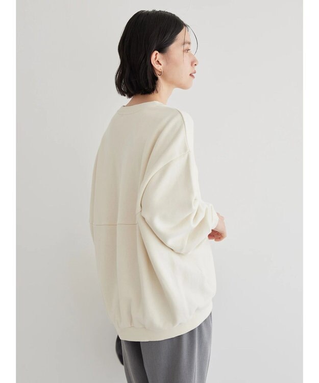 AMERICAN HOLIC ポケット付きバックドレープ裏毛プルオーバー Ivory