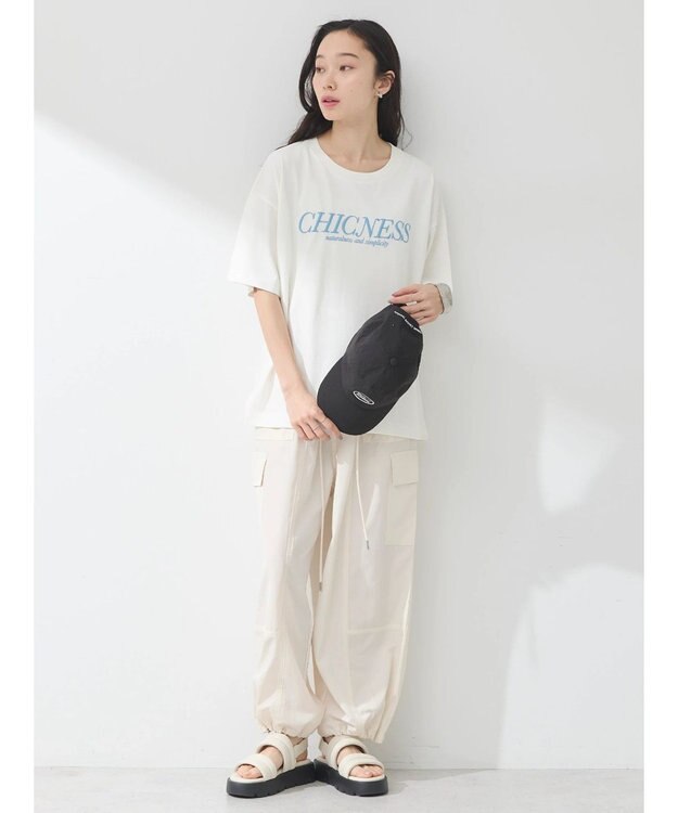 earth music&ecology ＣＨＩＣＮＥＳＳ　スリットＴ Off White