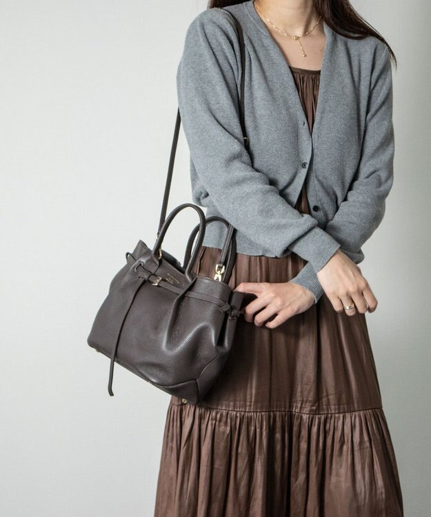 INTER-CHAUSSURES 【CHRISTIAN VILLA】シュリンクレザーハンドバッグ ダークブラウン