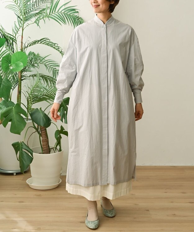 muuc 〈2WAY〉〈遠州織物の工場で織られた上質なコットン生地〉スタンドカラー 羽織り＆シャツワンピース ライトグレー