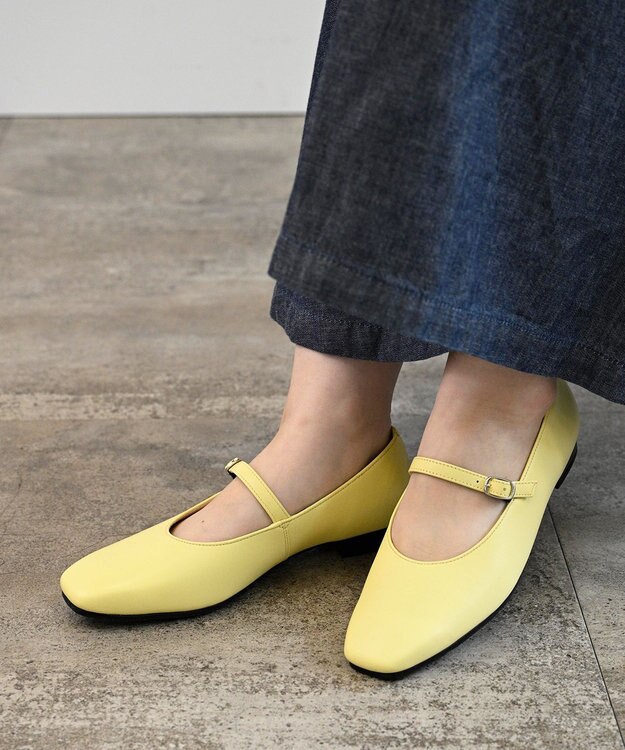 Pointer 日本製 本革ストラップ付きパンプス イエロー