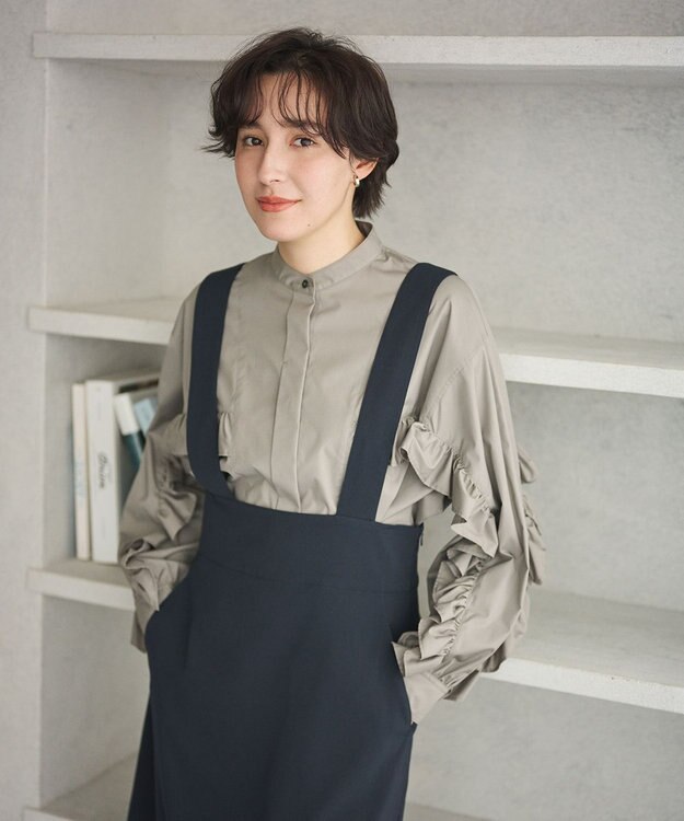 #Newans 【シワになりにくい/洗濯機可能】ラウンドフリルバンドカラーシャツ グレー