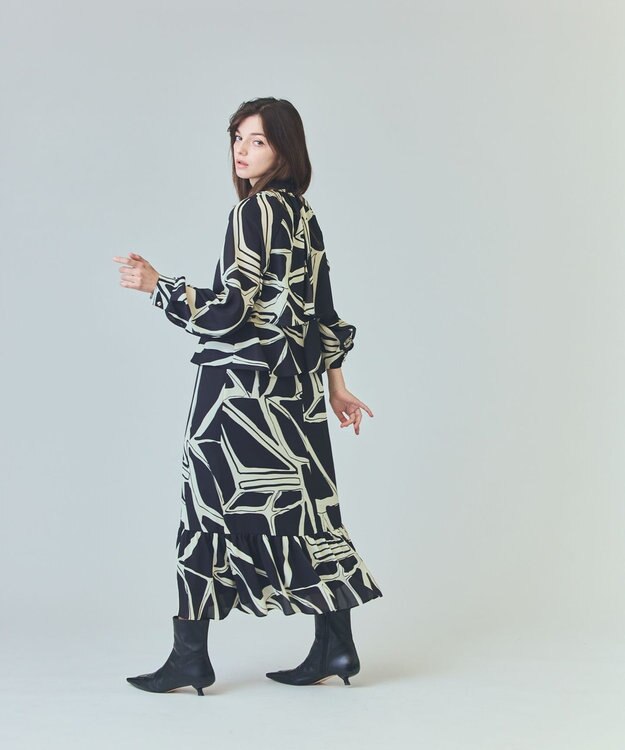 GRACE CONTINENTAL キカラッフルレイヤードワンピース ブラック