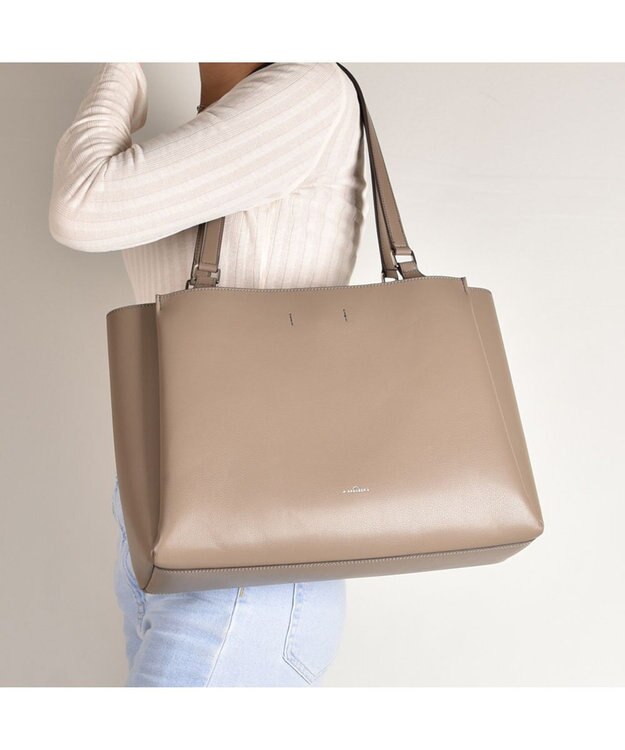 LA BAGAGERIE 【ドラマ衣装提供商品】シンプルA4トートバッグ グレー