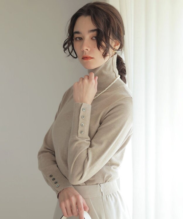 組曲 S ニューシックタートル ニット ベージュ系