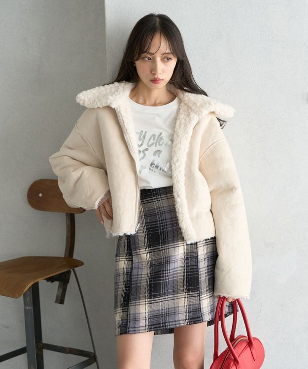 earth music&ecology リバーシブルフェイクムートンショートブルゾン アイボリー