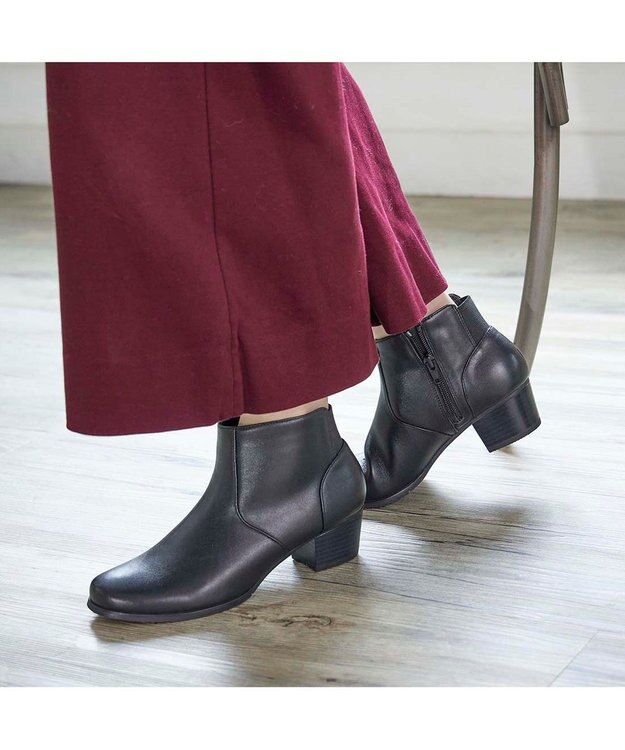 ing <ing>ラウンドショートブーツ ブラック