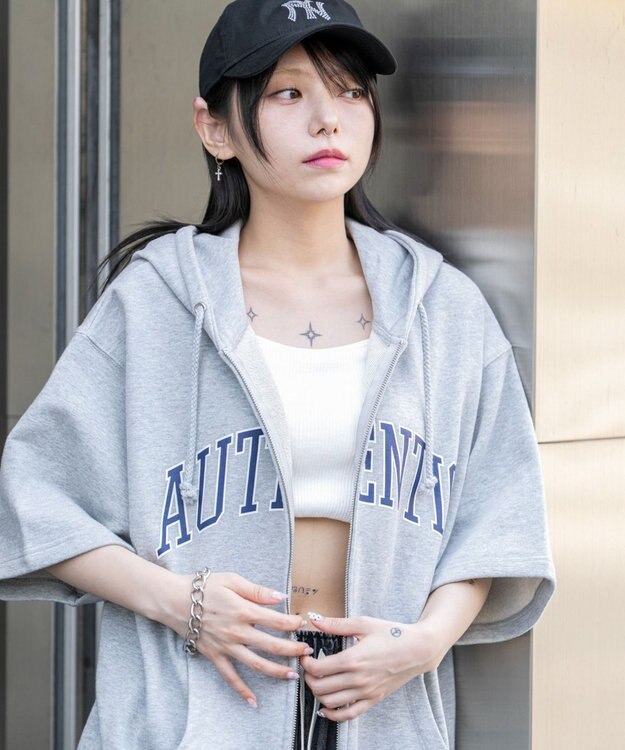 WEGO 【ユニセックス着用ITEM】カレッジロゴジップパーカー（SS） 杢グレー