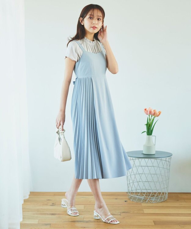 Feroux 【UVケア】スタンドネックフレンチスリーブ Tシャツ グレージュ系