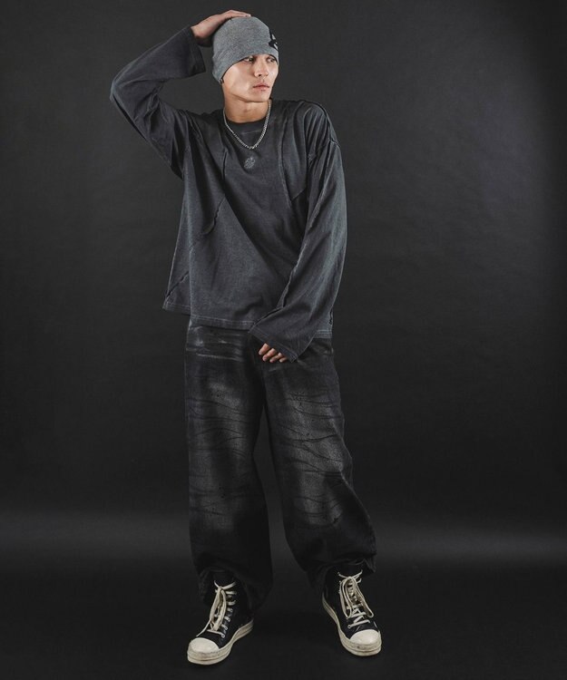 WEGO 【ユニセックス着用ITEM】MA55IVE　コールドダイスウィッチングロゴT（LS） スミクロ