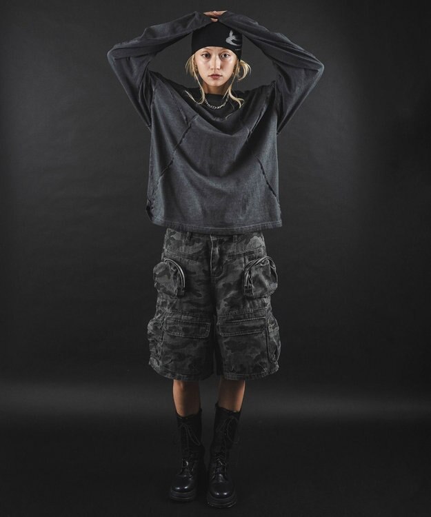 WEGO 【ユニセックス着用ITEM】MA55IVE　コールドダイスウィッチングロゴT（LS） スミクロ