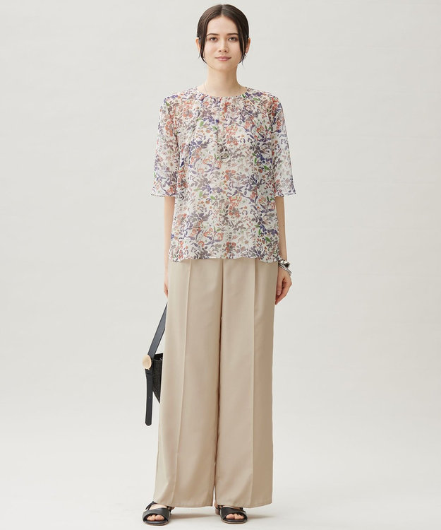 自由区 【セットアップ対応・洗える】ボタニカルフラワープリント ブラウス エクリュ系