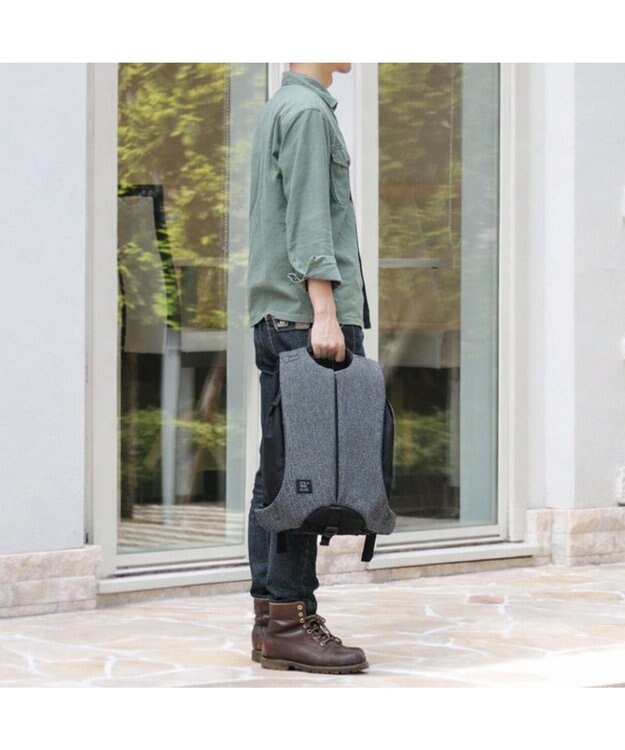 Regalo Felice 【PC専用ポケット付 / 日本製】リュック / UN METRE PRODUCTIONS DGY(グレー)