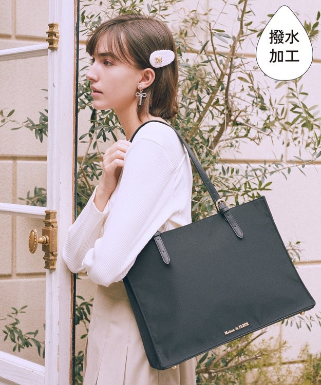 Maison de FLEUR 撥水加工マルチポケットキャリーオンバッグ Black