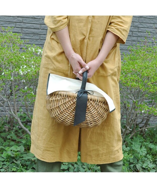 UNBILLION perche アラログ×姫路レザーフラップ付きカゴバッグ ブラック