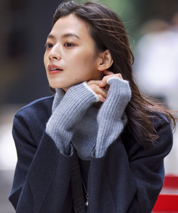 J.PRESS LADIES ピュアカシミヤ アームウォーマー ライトグレー系