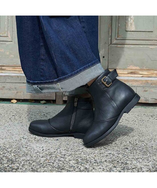 ing <ing>【WEB限定】ベルトデザインショートブーツ ブラック