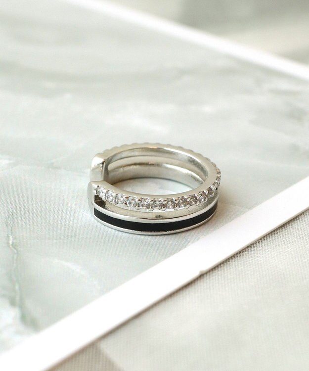 Tiaclasse 配色ラインイヤーカフ シルバー×ブラック