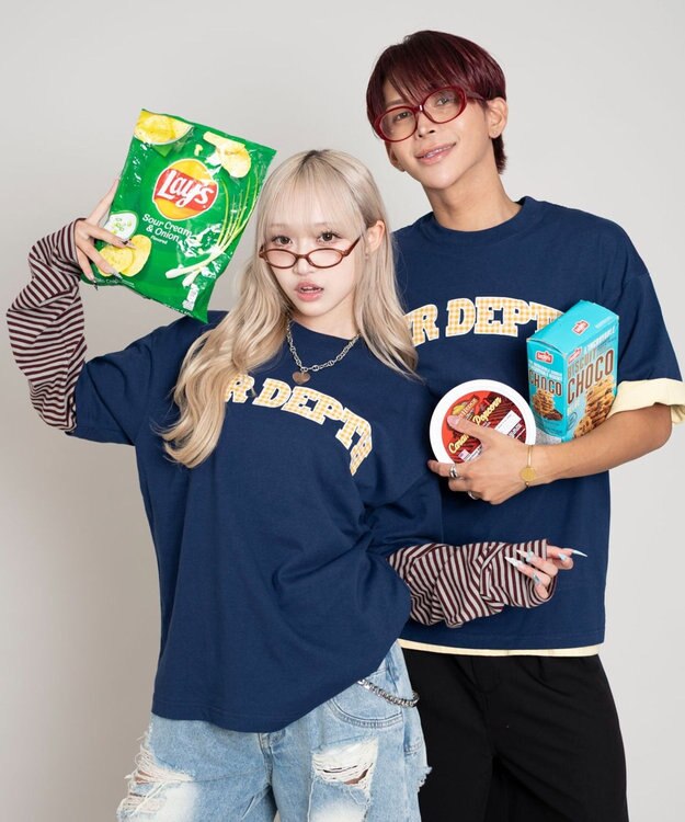 WEGO 【ユニセックス着用ITEM/MLサイズ展開】チェックカレッジグラフィックT（SS） ネイビー