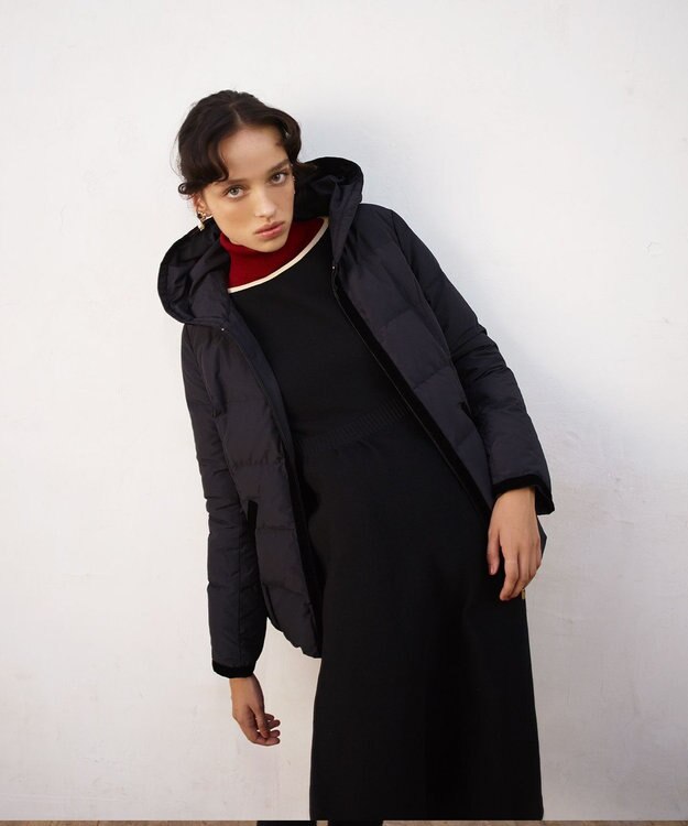 TOCCA HOLIDAY ショートダウンコート ブラック系