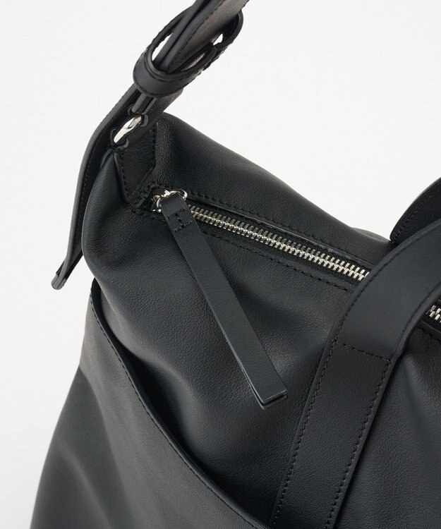 IACUCCI タッソ 2WAYトートVITELLO ブラック