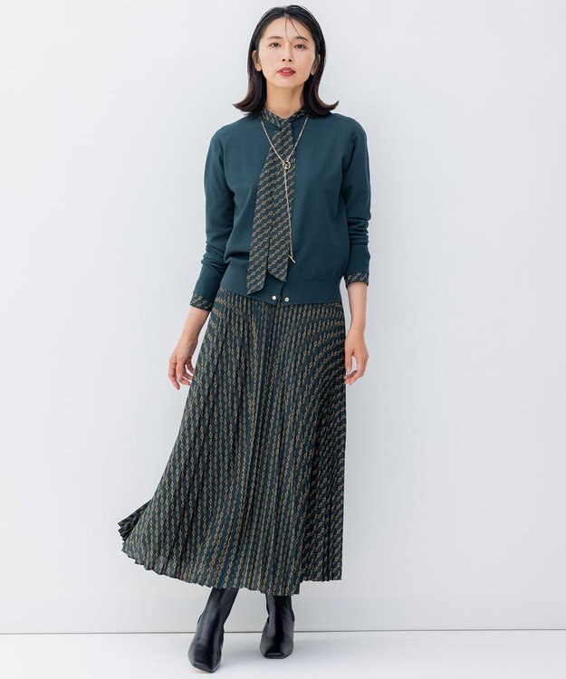 23区 【洗える】Ratti チェーンモチーフ ボウタイ ブラウス ダークグリーンプリント