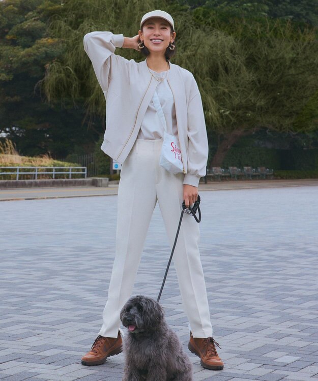 UNFILO ハイウエストテーパードパンツ グレージュ