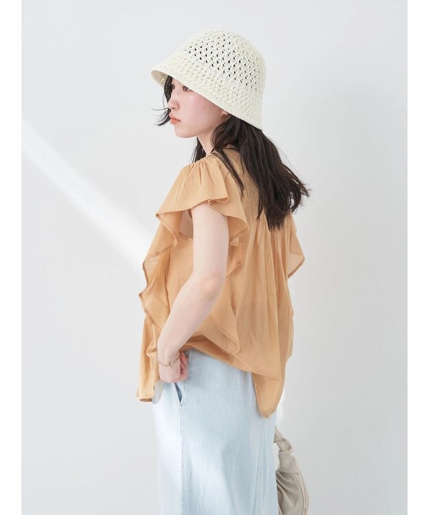 earth music&ecology コットンボイルフリルブラウス Beige