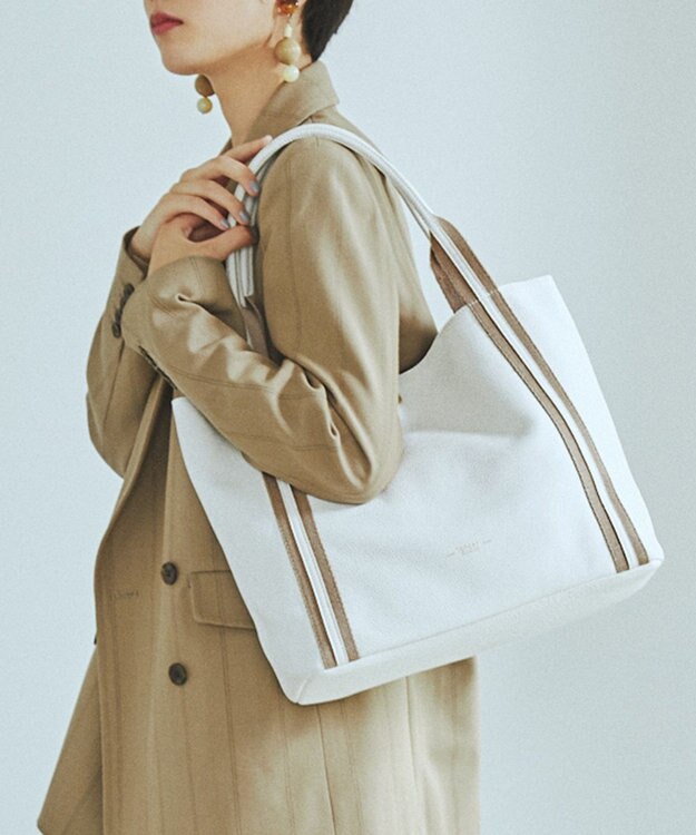 TOPKAPI 【TREASURE TOPKAPI】ソフトシュリンク テープコンビ A4 トート バッグ ホワイト