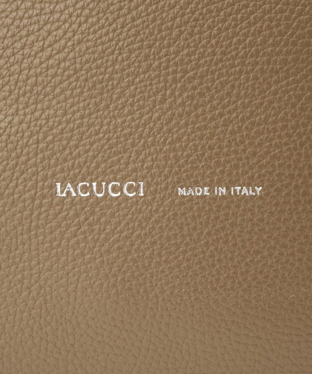 IACUCCI アミーカ CERVO サンドベージュ