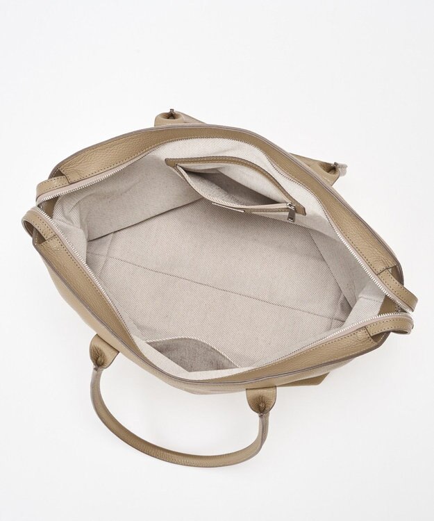 IACUCCI アミーカ CERVO サンドベージュ