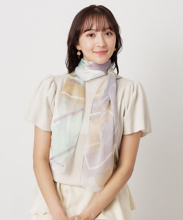 MOONBAT 【シルク100%】フルラ (FURLA) シルクシフォンロングスカーフ アーチロゴ 150cm×35cm ライトグリーン