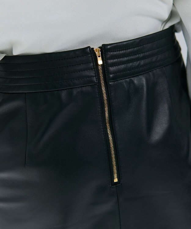 BEIGE， 【Precious 9月号掲載】CLYDE / ステッチベルトラムレザースカート Black