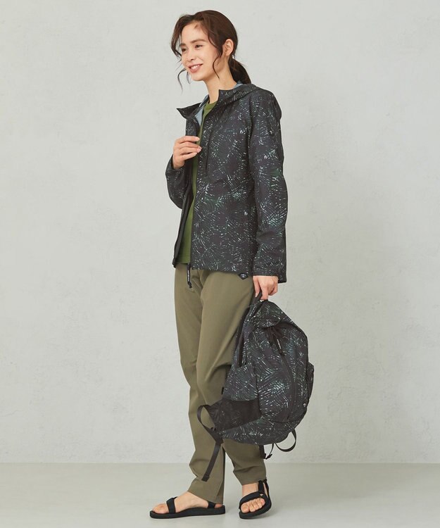 JOSEPH ABBOUD MOUNTAIN 【UNISEX】3Dエンボスリーフ バックパック オリーブ系6