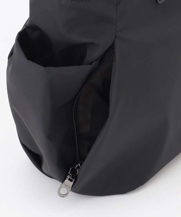 Y'SACCS 【ナイロンタフタ】トラベルショルダー mini ブラック