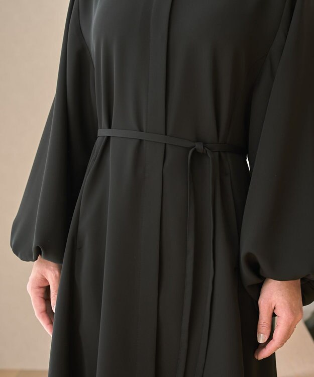 muuc ブラックフォーマルドレス〈礼服・ 喪服・日本製・オールシーズン〉〈上品なAライン・袖口ゴム・体型カバー・美しい落ち感〉〈冠婚葬祭・卒入学・日常着・前開き羽織り〉 ブラック