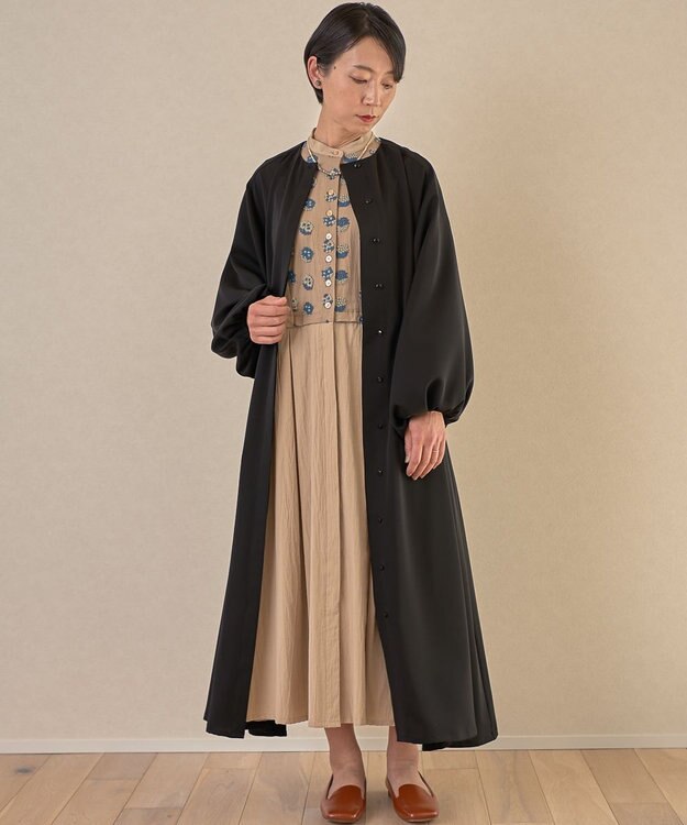 muuc ブラックフォーマルドレス〈礼服・ 喪服・日本製・オールシーズン〉〈上品なAライン・袖口ゴム・体型カバー・美しい落ち感〉〈冠婚葬祭・卒入学・日常着・前開き羽織り〉 ブラック