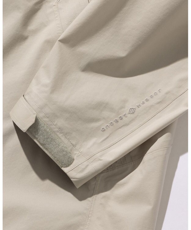 JOSEPH ABBOUD MOUNTAIN 【軽量/撥水/防風/透湿防水素材/JAPANファブリック/男女兼用】　　マウンテンシェルパーカーコート アイボリー系