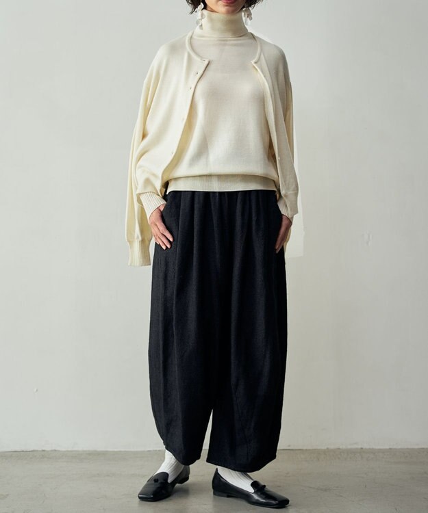 muuc エクストラファインメリノ・丸襟カーディガン ホワイト