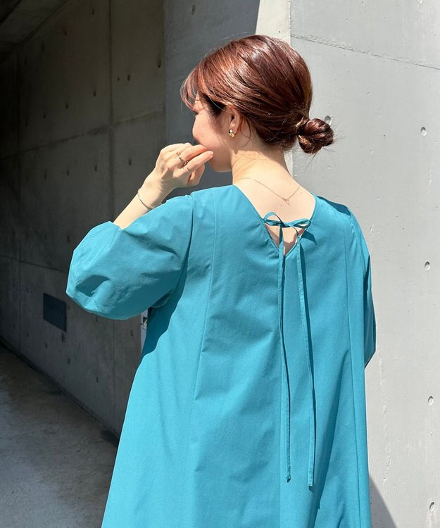 UNFILO 【撥水/シワになりにくい】FINE MOVE ランタンスリーブワンピース グリーン